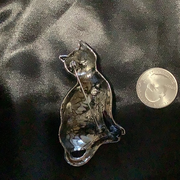 COPY - VINTAGE CAT PIN - Picture 8 of 9